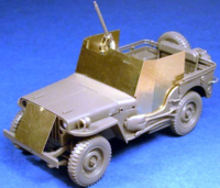 Armoured U.S. WWII Jeep + SCR-510/ 620 radio set