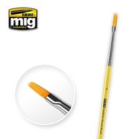 A.MIG 8620 4 SYNTHETIC FLAT BRUSH